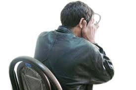مردی که همسرش را با سیم برق کشته بود، پای چوبه دار بخشیده شد