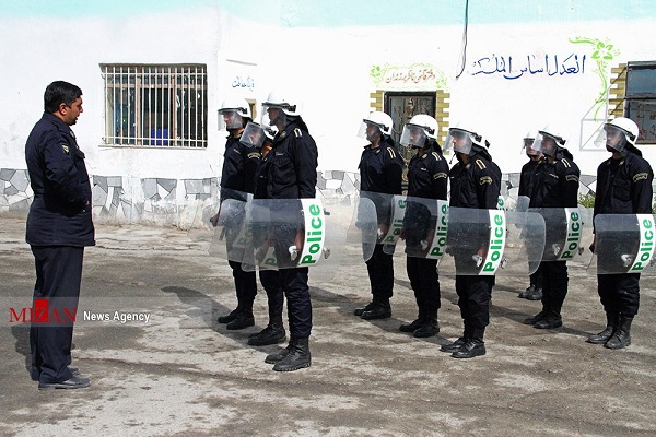 وابسته‌های به تروریست‌ها: در زندان زاهدان شورش شد با 40 مصدوم(!؟)/ دادستان زاهدان: شورش نبود، مانور بود / مانور حتی در بند زندانیان هم اجرا نشد / وابستگان تروریست‌ها و گروه‌های تکفیری عامل انتشار خبرسازی مضحك