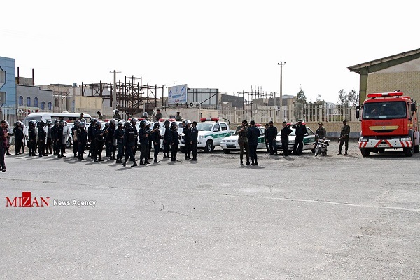 وابسته‌های به تروریست‌ها: در زندان زاهدان شورش شد با 40 مصدوم(!؟)/ دادستان زاهدان: شورش نبود، مانور بود / مانور حتی در بند زندانیان هم اجرا نشد / وابستگان تروریست‌ها و گروه‌های تکفیری عامل انتشار خبرسازی مضحك