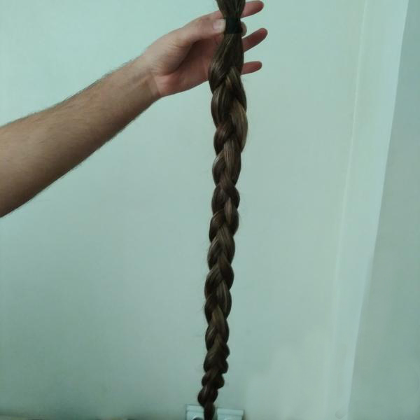خرید و فروش اشیا و حیوانات عجیب در فضای مجازی / هر سانت مو طبیعی 10 هزار تومان خرید و فروش اشیا و حیوانات عجیب در فضای مجازی / هر سانت مو طبیعی 10 هزار تومان