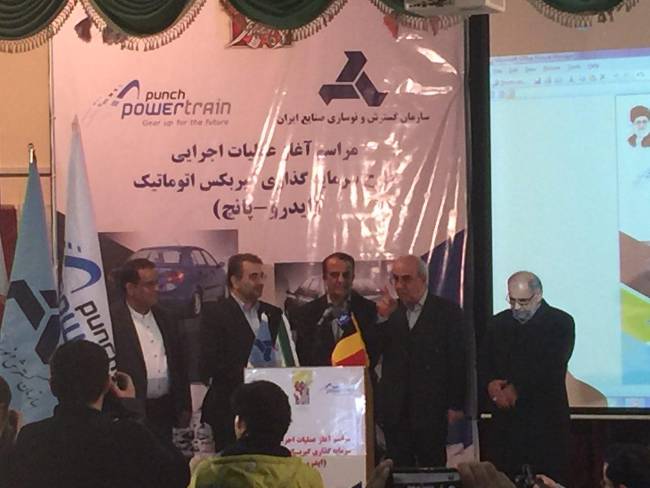 انعقاد ٥قرارداد خودرويى خودروسازان خارجى/ قول معظمى از ٢خودروساز بزرگ كشور