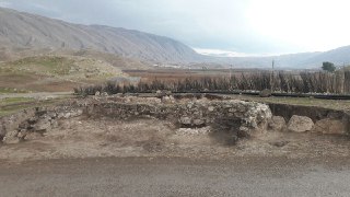 آثار دوره آهن در محوطه و گورستان میرزاجان ایلام کشف شد
