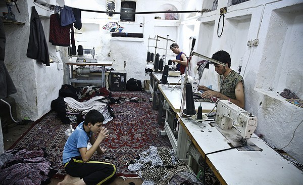 صدور آراء صنف کشبافان در منطقه 12/ کشبافان به قرچک ورامین می روند