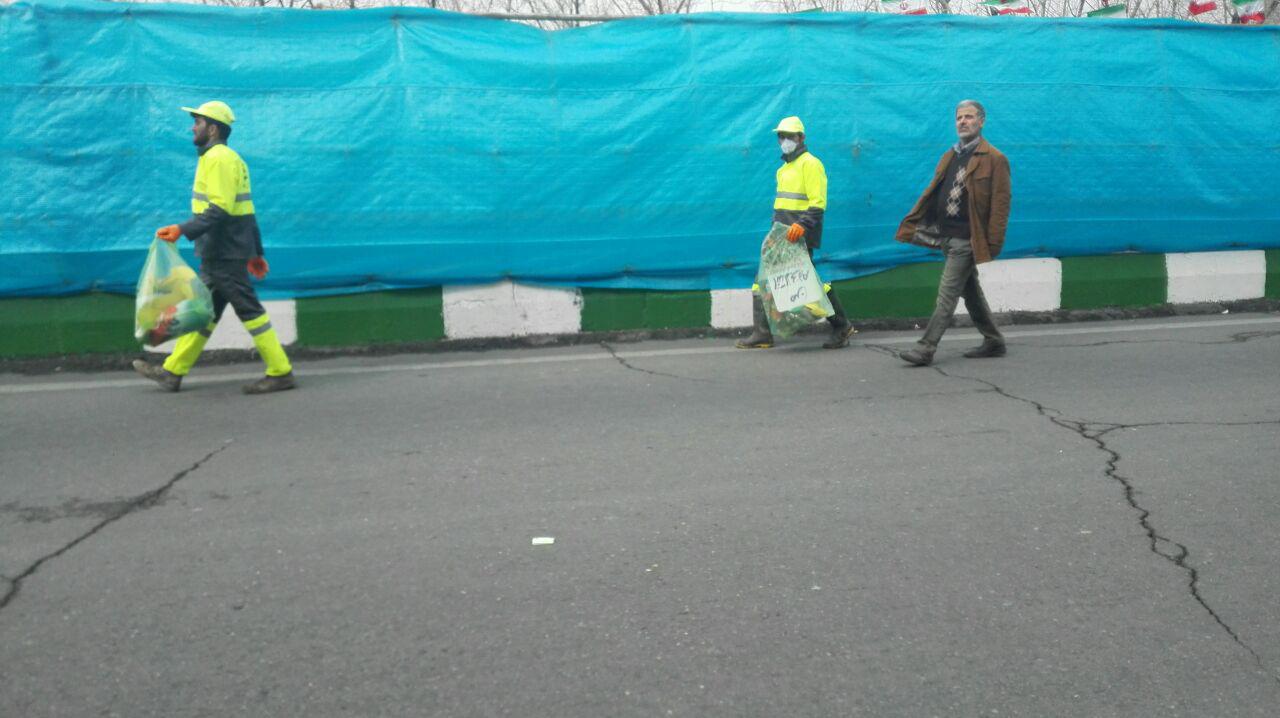 آمادگی پاکبانان شهر برای پاکسازی معابر بعد از راهپیمایی / درخواست برای نریختن زباله روی زمین