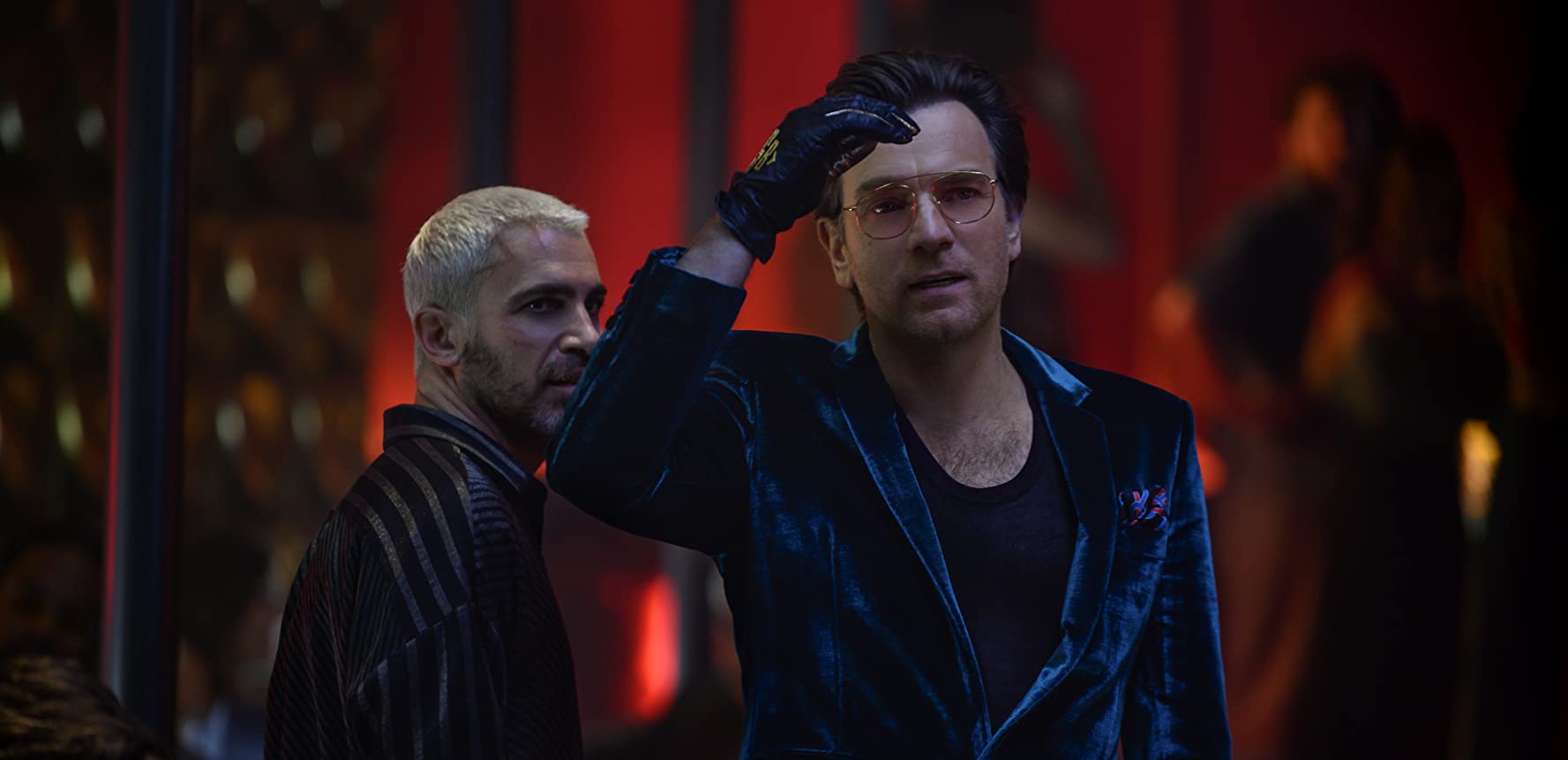 Ewan McGregor and Chris Messina in Birds of Prey: And the Fantabulous Emancipation of One Harley Quinn (2020)