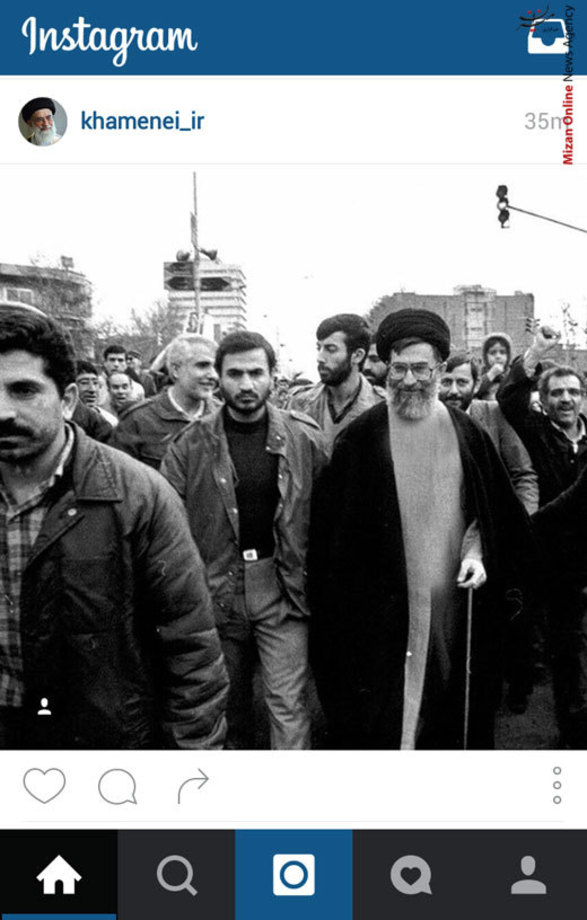 ‌‌تصویری منتشر نشده از حضور حضرت آیت‌الله خامنه‌ای در راهپیمایی ۲۲بهمن در دوران ریاست جمهوری