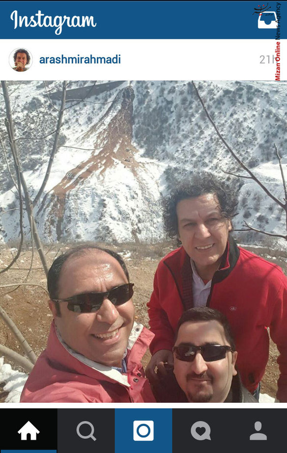 سلفی بهشاد مختاری و آرش میر احمدی در جاده ساری