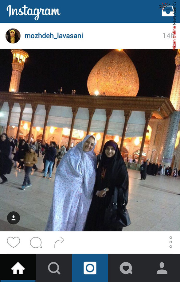 حضور مژده لواسانی در کاظمین - مژده لواسانی با انتشار عکس فوق نوشت: برای همه زخم ها، این خانواده مرهم می شوند کاظمین و حضرت پدر، مشهد شیراز و حضرت برادر، قم و حضرت خواهر. بی دلیل نیست که ما کو به کو و شهر به شهر، دلبسته این خاندان کریم شده ایم. آخر با کریمان کارها دشوار نیست.