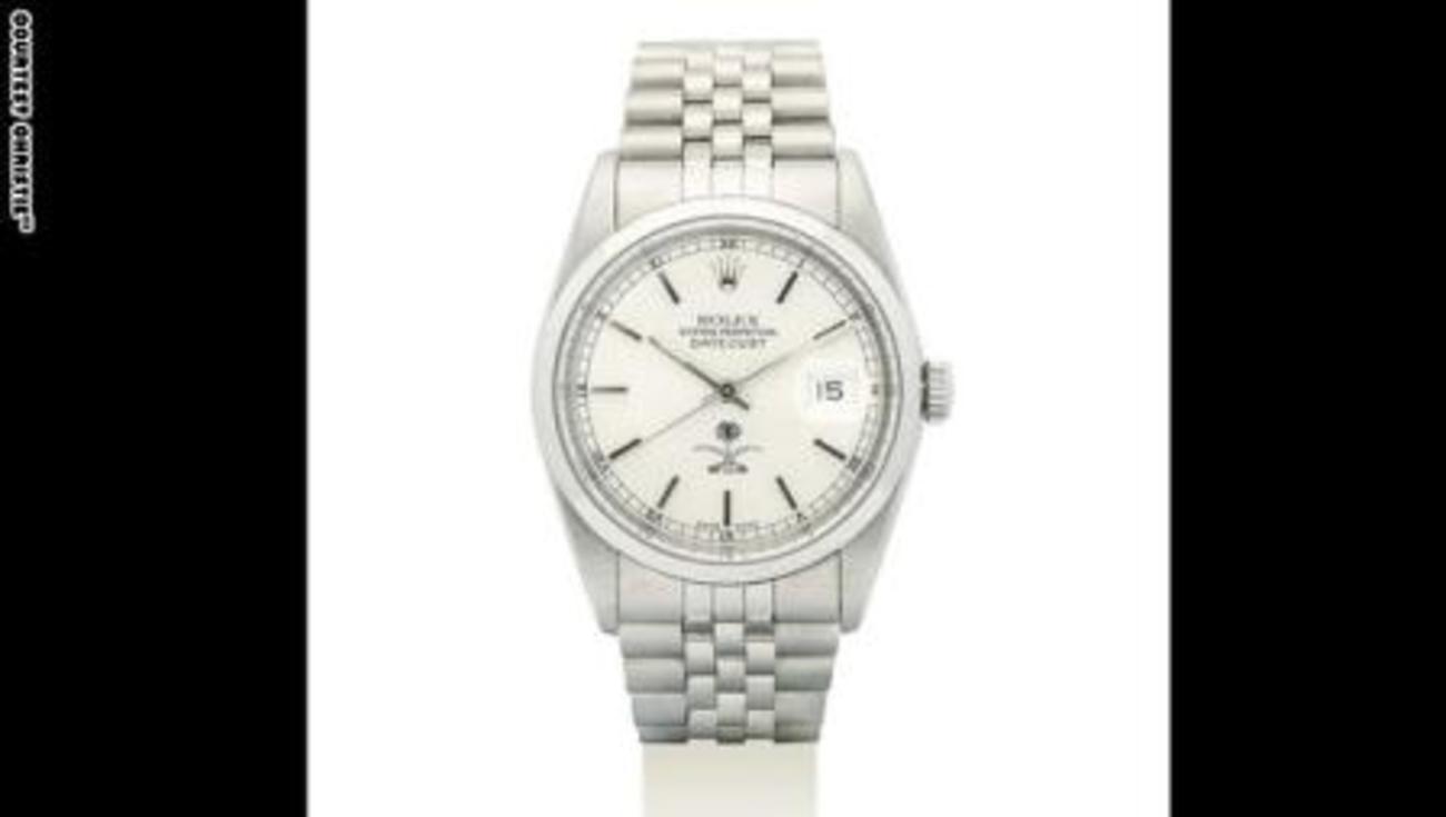 Rolex، از استیل ضدزنگ برای عربستان ساخته شد، و 27 سنگ قیمتی در آن کار شده است. قیمت این ساعت 3 تا 5 هزار دلار است. 