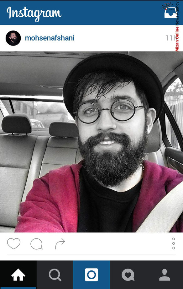 محسن افشانی در پست جدید خود در اینستاگرام نوشت:
Be hopeful!
Be in your way...
.
هرگز برای عاشق شدن، منتظرِ باران و بابونه نباش!
گاهی در انتهای خارهای يک کاکتوس، به غنچه‌ای می رسی که زندگی ات را روشن می کند ...