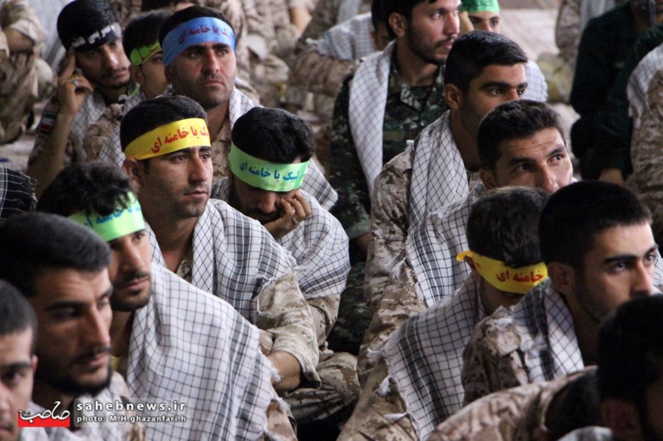 کاروان پیاده‌روی ۷۰۰ نفری مجتمع دانشگاهی حضرت امیرالمومنین(ع) سپاه از اصفهان به سمت حرم حضرت امام خمینی(ره) حرکت خود را آغاز کرد.