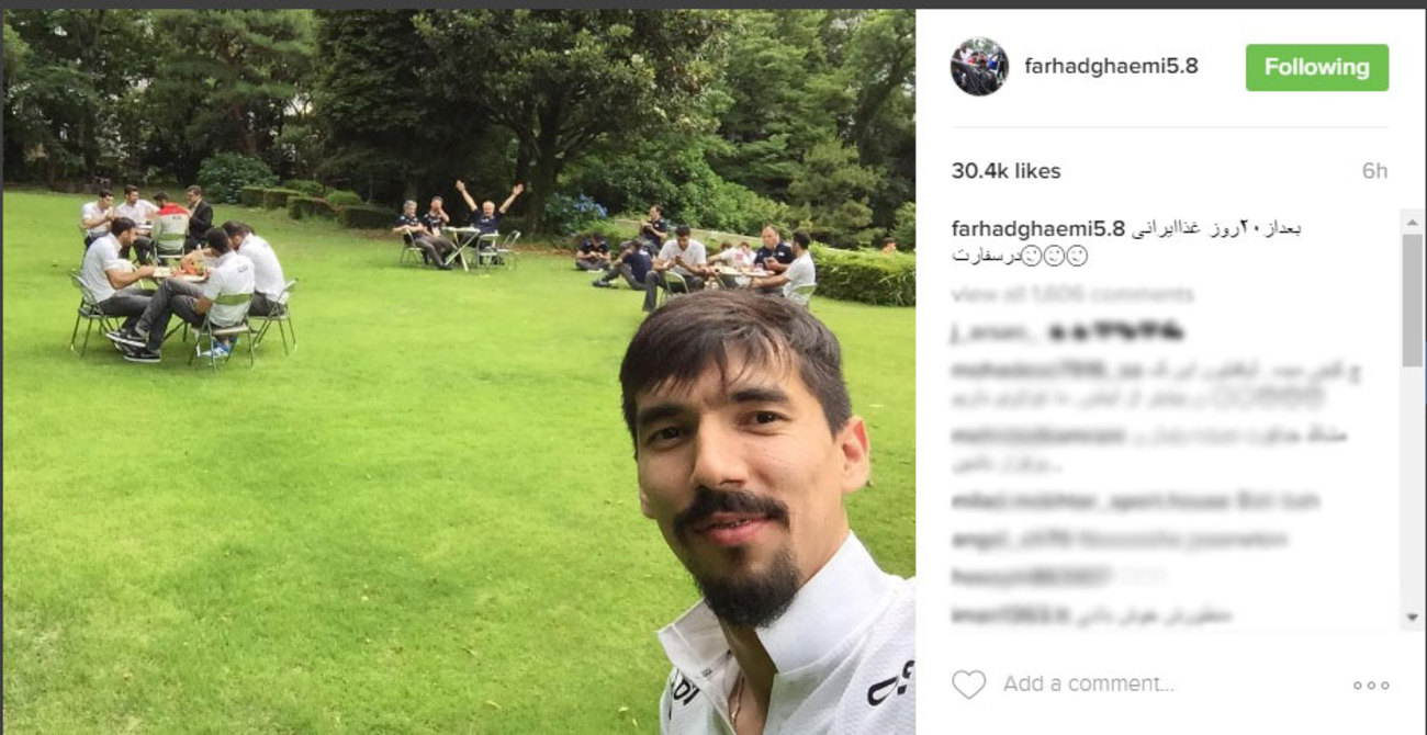 فرهادی قائمی، ملی پوش والیبالیست کشورمان با انتشار تصویر فوق در صفحه شخصی اش در اینستاگرام نوشت: بعد از ٢٠ روز غذای ايرانى در سفارت
