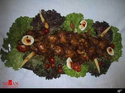 نگاهی به غذاهای معروف نگاهی به غذاهای معروف