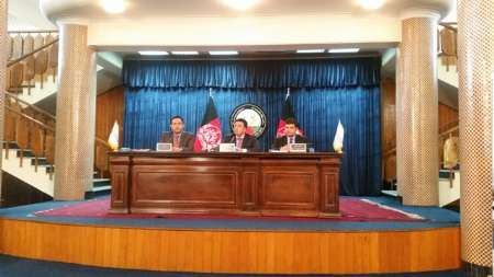 تجارت 4 میلیارد دلاری نفت و گاز تجارت 4 میلیارد دلاری نفت و گاز