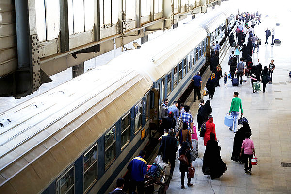 افزایش 10 درصدی ورود گردشگران به مشهدمقدس