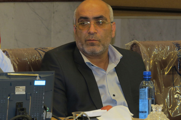هنر اقتصاد مقاومتی متمرکز کردن نیرو و توان دستگاه های  دولتی است