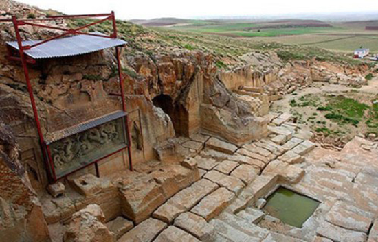اینجا چین ایران است
