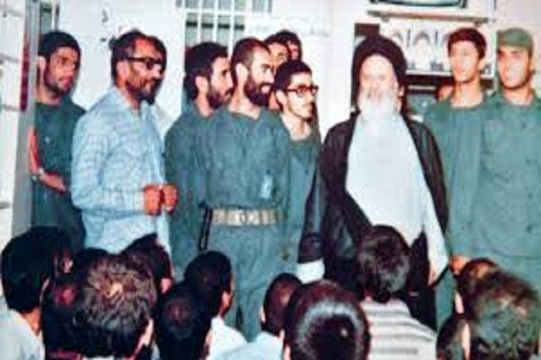ستاره های سیاست که در سال ۹۵ خاموش شدند ستاره های سیاست که در سال ۹۵ خاموش شدند