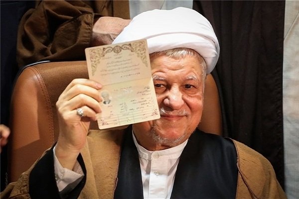 ستاره های سیاست که در سال ۹۵ خاموش شدند ستاره های سیاست که در سال ۹۵ خاموش شدند