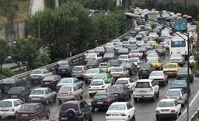 دردسرهای بزرگ زندگی در کنار اتوبان