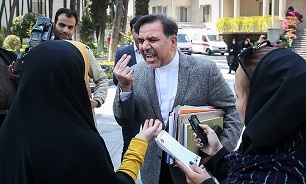 وزیر راه در شبکه اجتماعی واکنش نشان داد وزیر راه در شبکه اجتماعی واکنش نشان داد