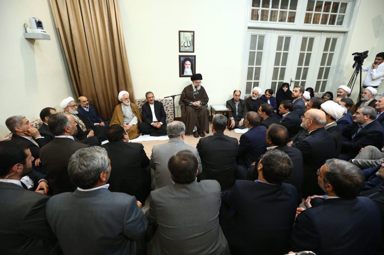 رهبر انقلاب رهبر انقلاب