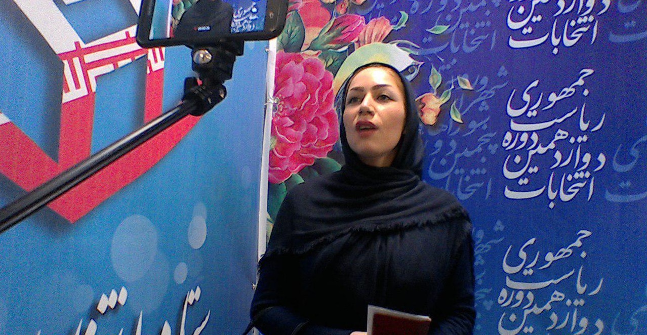 طراح لباسی که می گوید رقبایش در انتخابات کار سختی را در پیش دارند+عکس