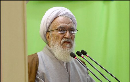 آمریکا می‌خواهد فرهنگ و اقتصاد مبتذل خود را در پوشش لبخند اعمال نماید/ رژیم صهیونیستی نابودشدنی است