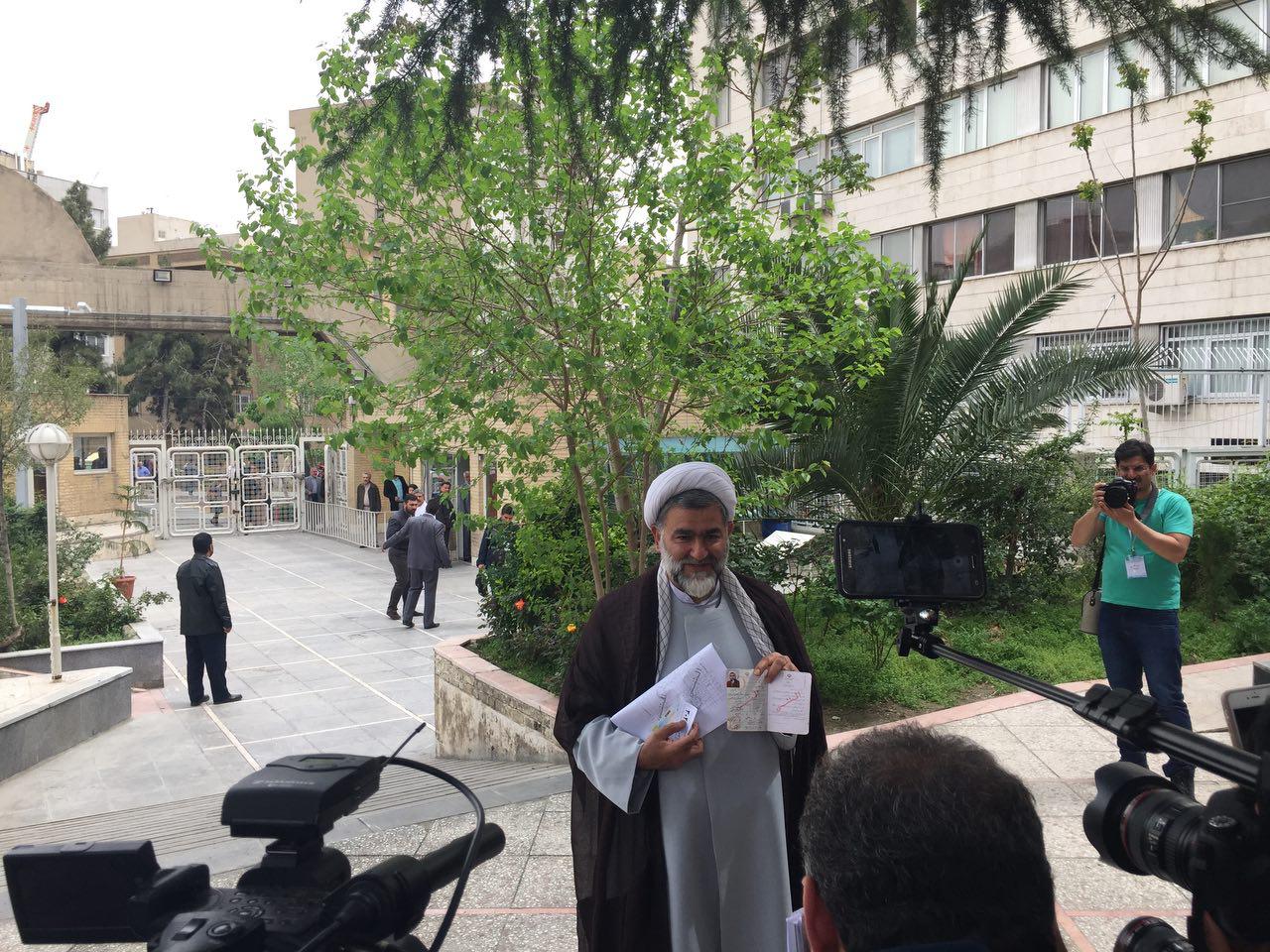 سخنگوی کمیسیون قضائی مجلس برای کاندیداتوری ثبت نام کرد