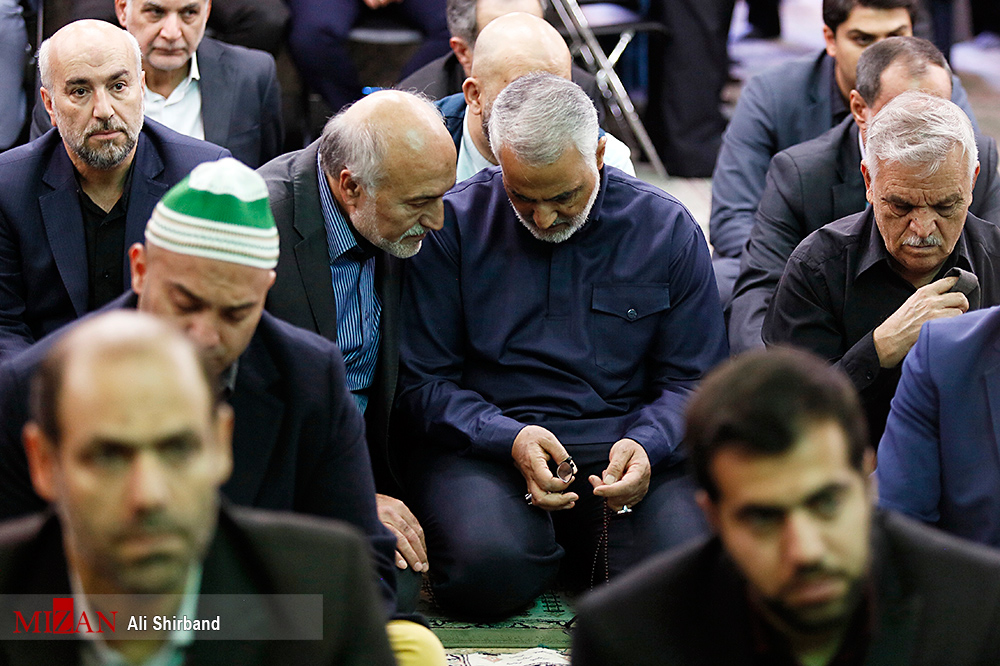 حضور سردار سلیمانی در بزرگداشت سردار دانشیار+عکس
