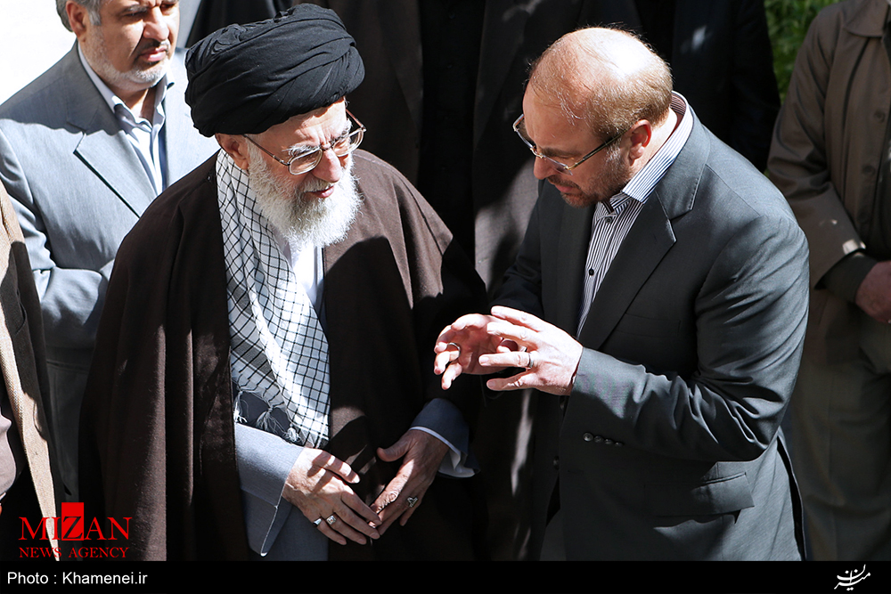 شهردار تهران در حضور رهبر معظم انقلاب در هفته منابع طبیعی سال 94