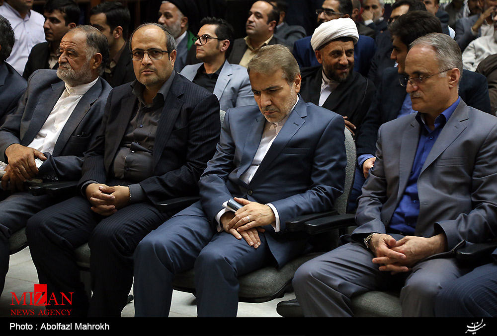 مراسم ترحیم برادر وزیر کشور بهروایت تصویر مراسم ترحیم برادر وزیر کشور بهروایت تصویر