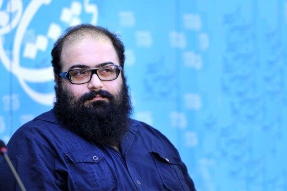 کارگردان انزوا