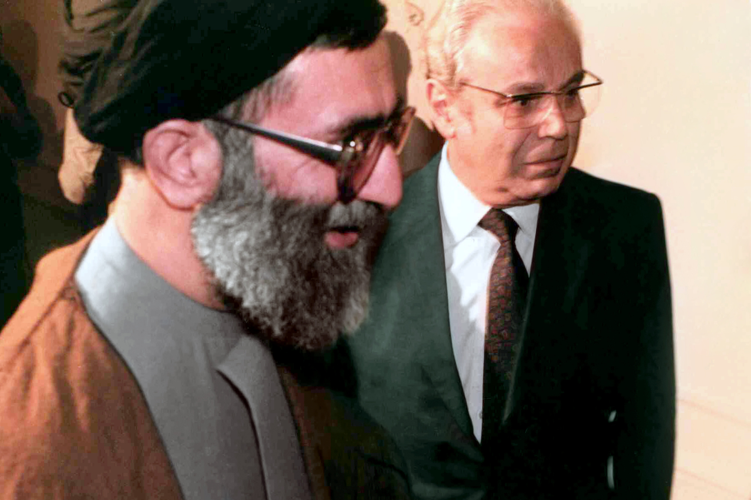 تصاویر دیدار دبیرکل وقت سازمان ملل با حضرت آیت الله خامنه ای در دوران ریاست جمهوری