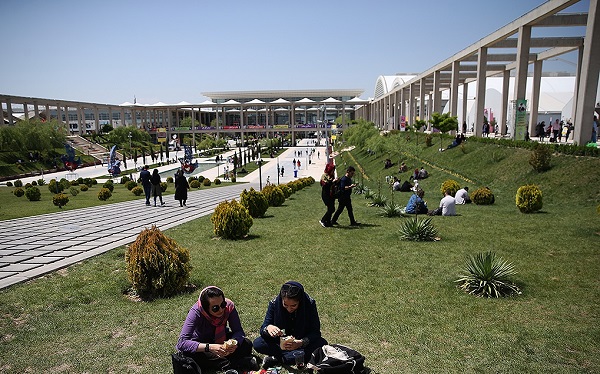 نمایشگاه بینالمللی کتاب تهران نمایشگاه بینالمللی کتاب تهران