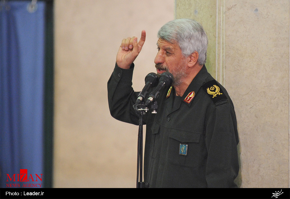 حاج صادق آهنگران با درجه سردار سرتیپ +عکس