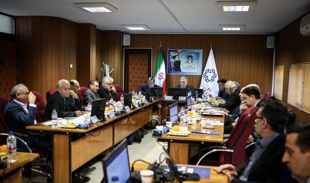 نشست مشورتی دانشگاهیان 