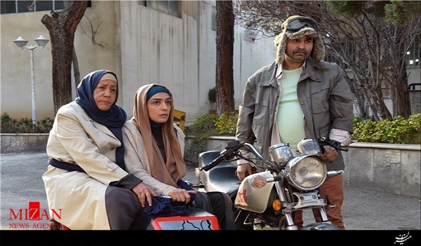 آهنگساز آرماندو مشخص شد/پاهای بی قرار با حضور ملیکا شریفینیا و لیندا کیانی تا پایان مرداد کلید میخورد آهنگساز آرماندو مشخص شد/پاهای بی قرار با حضور ملیکا شریفینیا و لیندا کیانی تا پایان مرداد کلید میخورد