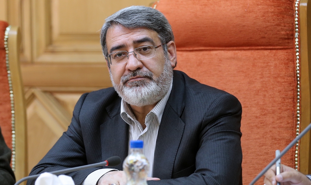 دفاعیات ۱۷ وزیر پیشنهادی در مجلس/ نمایندگان مخالف و موافق چه گفتند + تصاویر و حاشیهها دفاعیات ۱۷ وزیر پیشنهادی در مجلس/ نمایندگان مخالف و موافق چه گفتند + تصاویر و حاشیهها