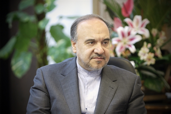 دفاعیات ۱۷ وزیر پیشنهادی در مجلس/ نمایندگان مخالف و موافق چه گفتند + تصاویر و حاشیهها دفاعیات ۱۷ وزیر پیشنهادی در مجلس/ نمایندگان مخالف و موافق چه گفتند + تصاویر و حاشیهها