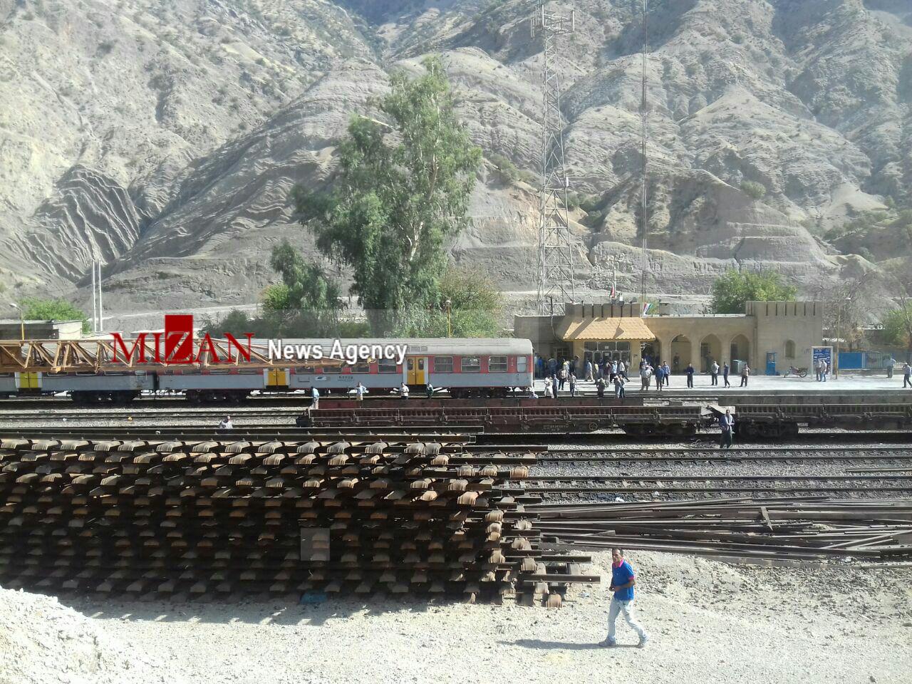 حادثه مرگبار در راه آهن تنگ هفت لرستان/ یک کشته و دو قطع عضو نتیجه ریزش ریل های فلزی