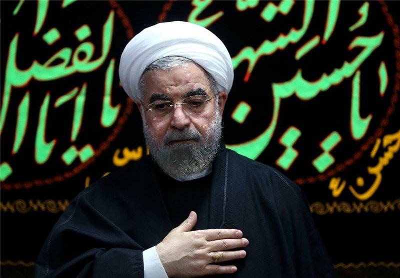 حضور دکتر روحانی در مراسم عزاداری عاشورای حسینی در حرم مطهرحضرت عبدالعظیم حسنی(ع)