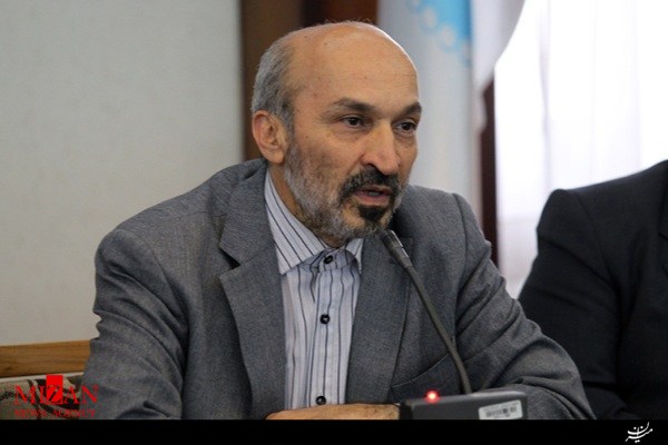 حذف رشته های فاقد متقاضی و بازار کار دانشگاه علمی، کاربردی/ 500 عنوان آموزش تکمیلی داریم