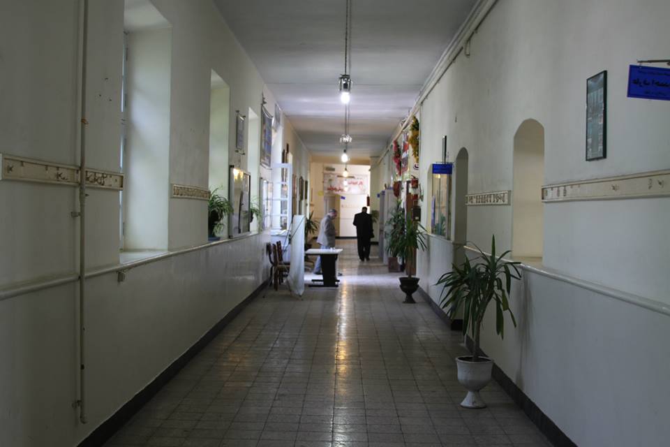 مدرسه 