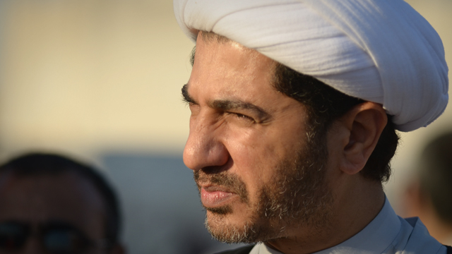 رژیم بحرین شیخ علی سلمان را محاکمه می‎کند
