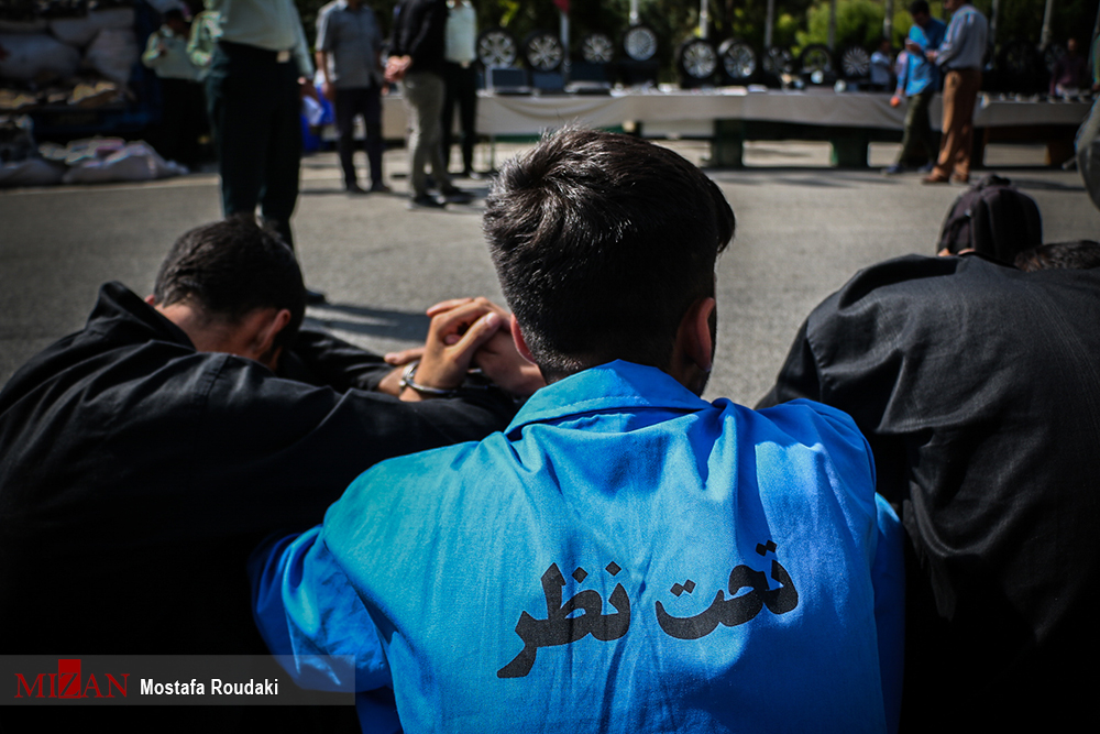 نگهبانی که سارق شد