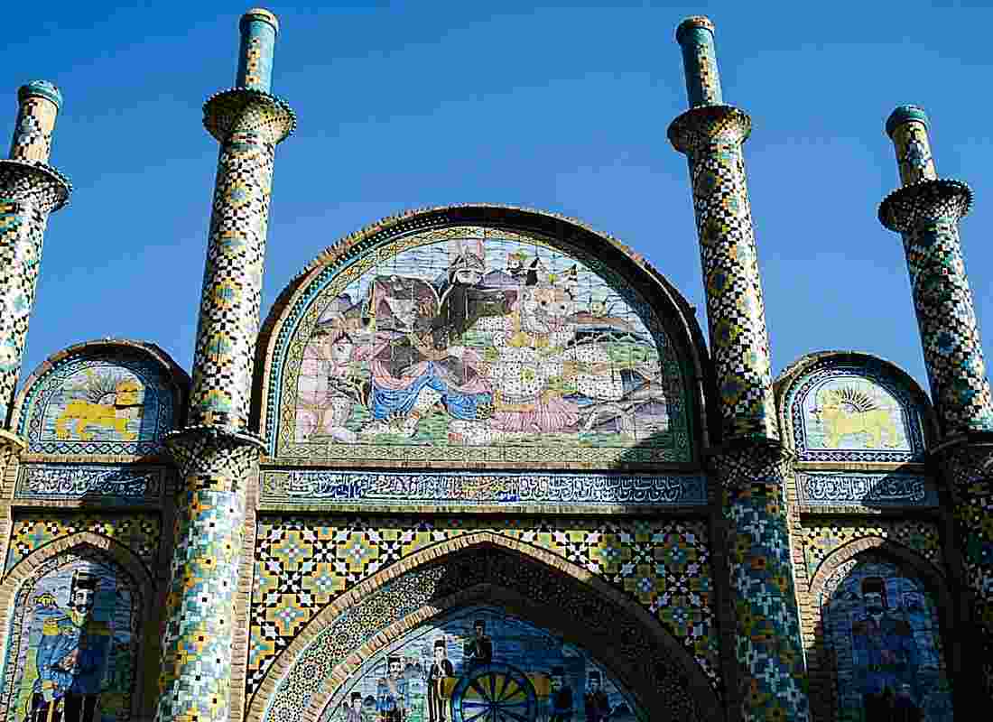 معرفی دروازه ارگ سمنان معرفی دروازه ارگ سمنان