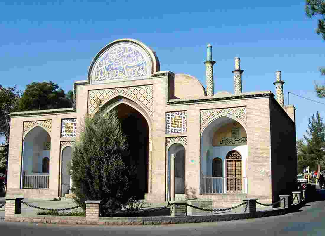 معرفی دروازه ارگ سمنان معرفی دروازه ارگ سمنان