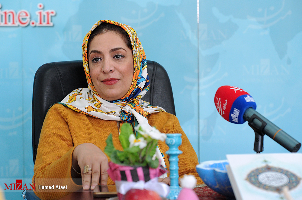 نسلی از بازیگری هستیم که نادرستی در ذهنمان تزریق نمی شود/ با دماغ عمل کرده بازیگر نشدیم///نوروز 97 نسلی از بازیگری هستیم که نادرستی در ذهنمان تزریق نمی شود/ با دماغ عمل کرده بازیگر نشدیم///نوروز 97