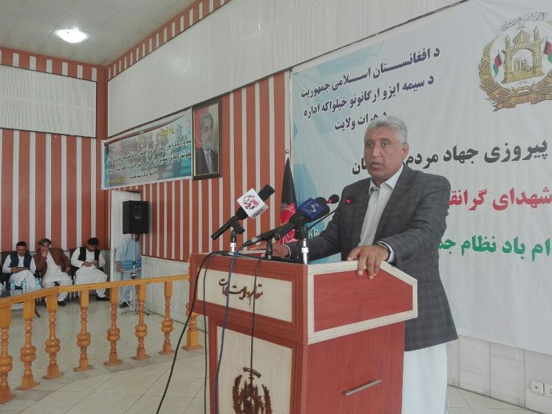 برخی تداوم استعمار را در